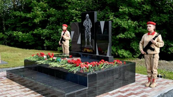 Памятник героям СВО в Беломорске