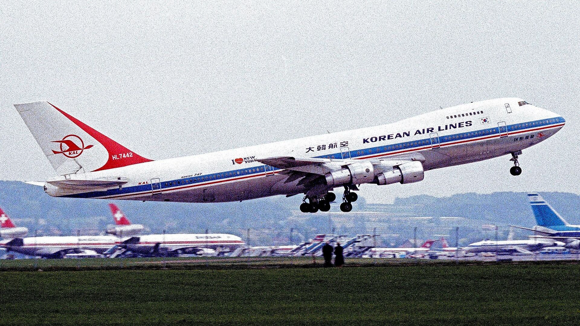 Boeing-747 авиакомпании KAL сбитый над Сахалином 1 сентября 1983 года - РИА Новости, 1920, 01.09.2026