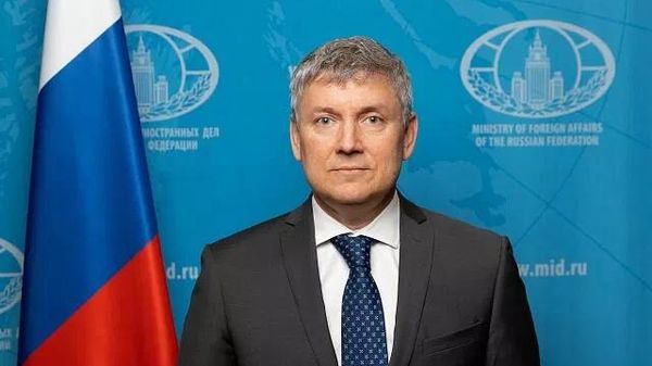 Директор первого европейского департамента МИД РФ Артем Студенников Директор первого европейского департамента МИД РФ Артем Студенников
