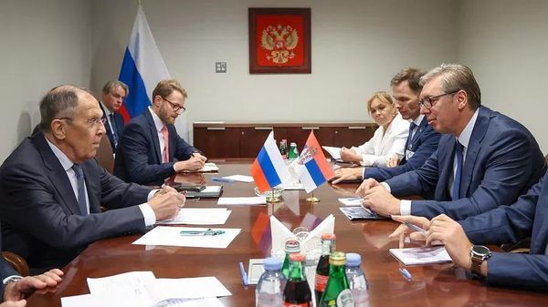 Министр иностранных дел РФ Сергей Лавров и президент Сербии Александр Вучич во время встречи на полях Генассамблеи ООН. 24 сентября 2026