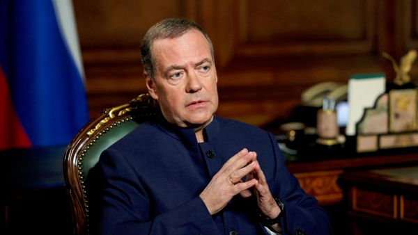 Интервью зампреда Совбеза РФ Дмитрия Медведева журналисту Гостелерадио Ирана