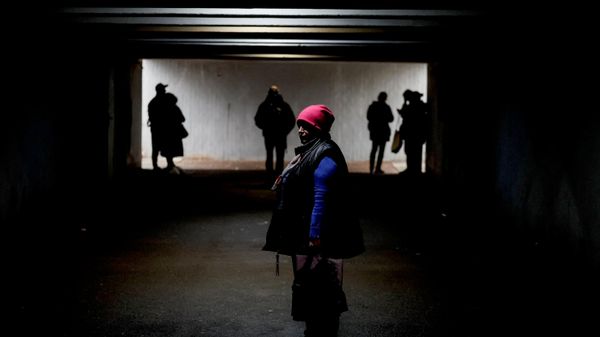 Блэкаут не по расписанию: Киев погружается во тьму