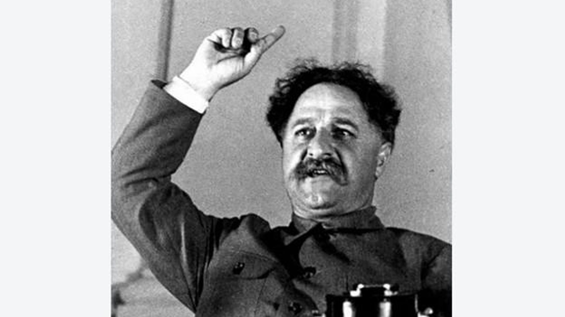 Серго Орджоникидзе на Первом Всесоюзном совещании стахановцев. Москва, ноябрь 1935 года - РИА Новости, 1920, 25.10.2026