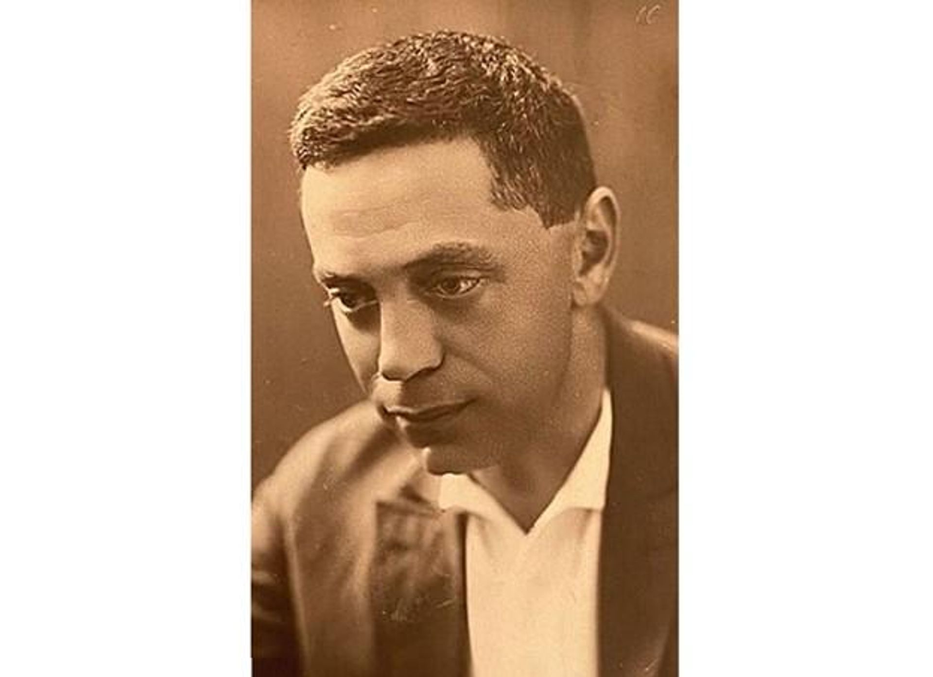 Лев Славин. Москва, конец 1920-х годов Лев Славин. Москва, конец 1920-х годов - РИА Новости, 1920, 26.10.2026