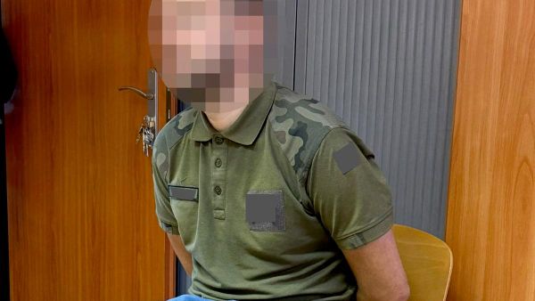 В Варшаве задержали нападавшего на украинцев