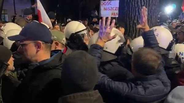 "Другого пути нет": В Польше объявили государственный переворот