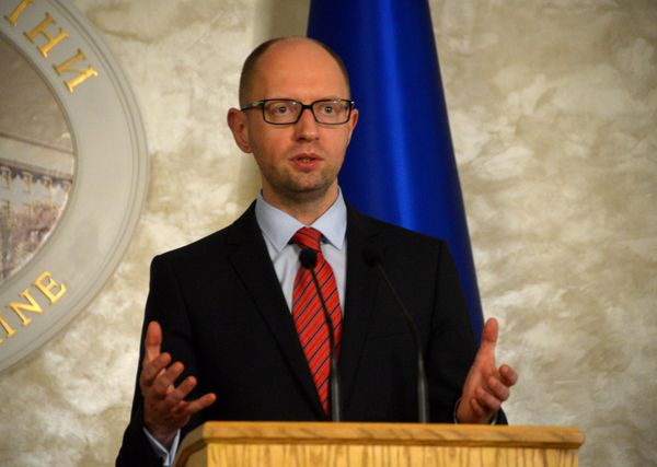 Премьер-министр Украины Арсений Яценюк провел встречу с Херманом Ван Ромпеем Премьер-министр Украины Арсений Яценюк провел встречу с Херманом Ван Ромпеем