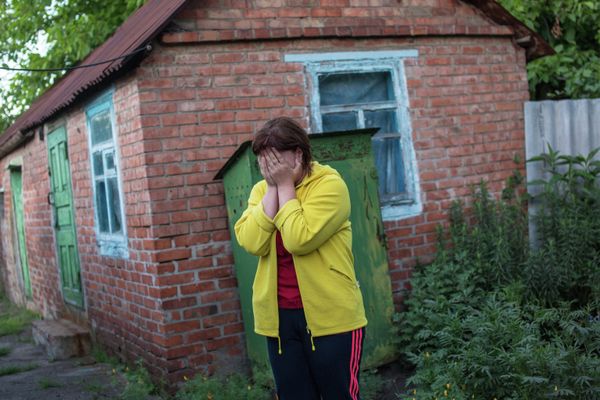 Последствия минометного обстрела поселка Голубовка под Славянском