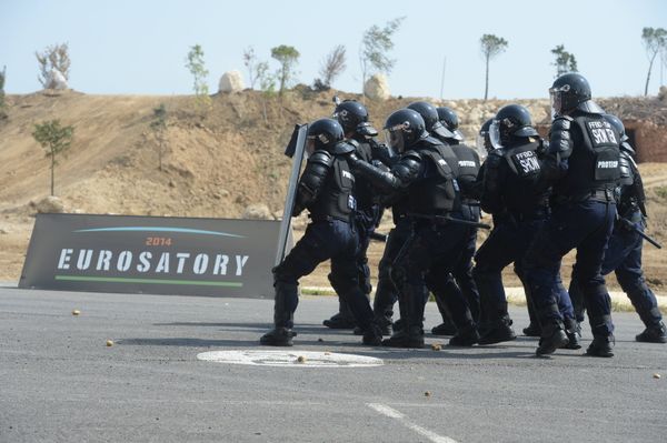 Международная выставка вооружений и военной техники Eurosatory 2014. День третий