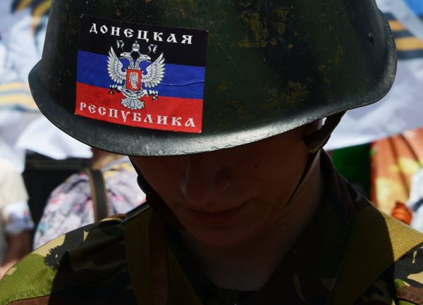 Митинг в поддержку Донецкой Народной Республики (ДНР) на площади Ленина в Донецке Митинг в поддержку Донецкой Народной Республики (ДНР) на площади Ленина в Донецке