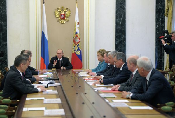 В.Путин провел заседание Совбеза РФ