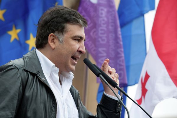 Митинг партии М.Саакашвили Единое нацдвижение в центре Тбилиси Митинг партии М.Саакашвили Единое нацдвижение в центре Тбилиси