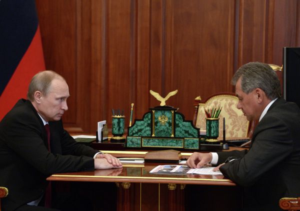 В.Путин встретился с С.Шойгу
