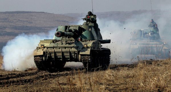 Учения ракетных и артиллерийских подразделений в Приморском крае