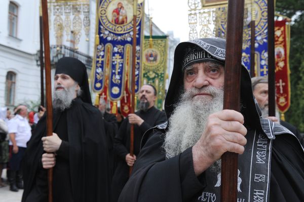 Во время торжественного богослужения в Успенской Святогорской лавре