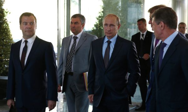 Рабочая поездка В.Путина в Крымский федеральный округ. Второй день
