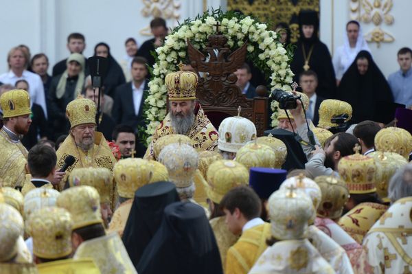 Интронизация нового предстоятеля Украинской православной церкви Московского патриархата Интронизация нового предстоятеля Украинской православной церкви Московского патриархата