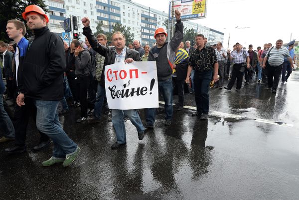Митинг шахтеров в Донецке