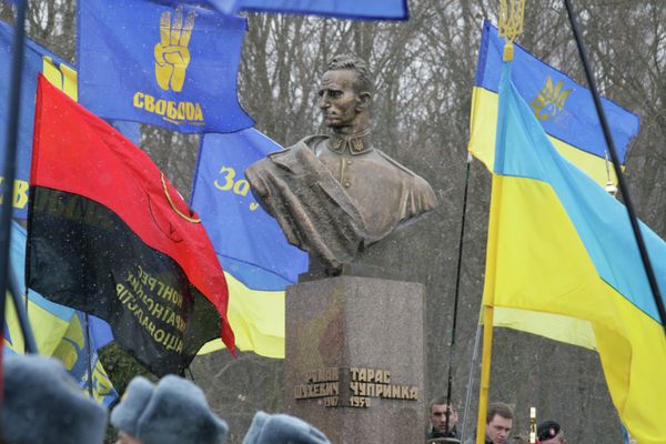 Мероприятия, посвященные 60-летней годовщине со дня гибели командира УПА Романа Шухевича Мероприятия, посвященные 60-летней годовщине со дня гибели командира УПА Романа Шухевича