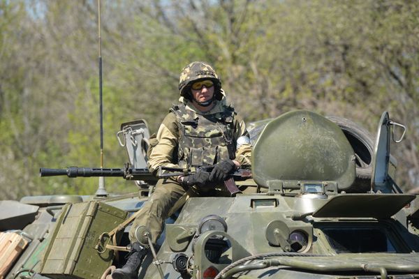 Блокпост украинской армии в окрестностях Славянска