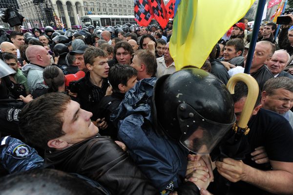 Акция Защити украинский язык В Киеве