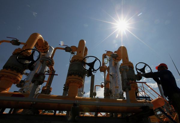 Продолжается строительство газопровода от ГРС на остров Русский