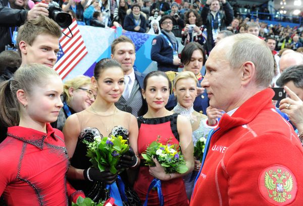 В.Путин посетил соревнования по фигурному катанию В.Путин посетил соревнования по фигурному катанию