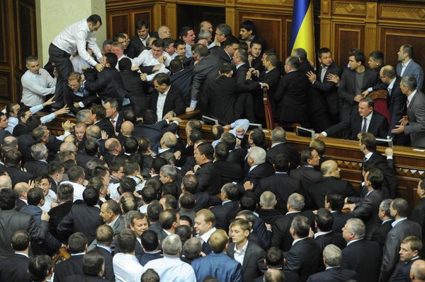 Драка в Верховной Раде Украины Драка в Верховной Раде Украины