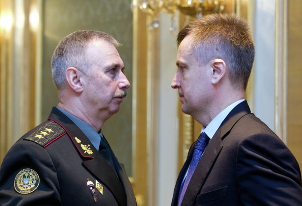 А.Турчинов провел совещание в Киеве с главами областных администраций