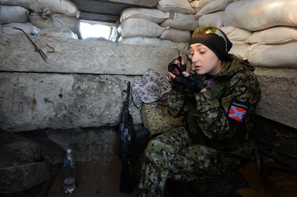 Палаточный лагерь бойцов народного ополчения в Горловке