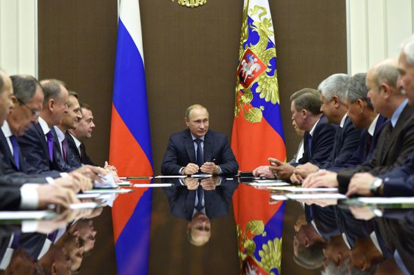 В.Путин провел заседание Совбеза РФ
