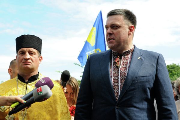 Отправление добровольческого батальона Сич в зону вооруженного конфликта