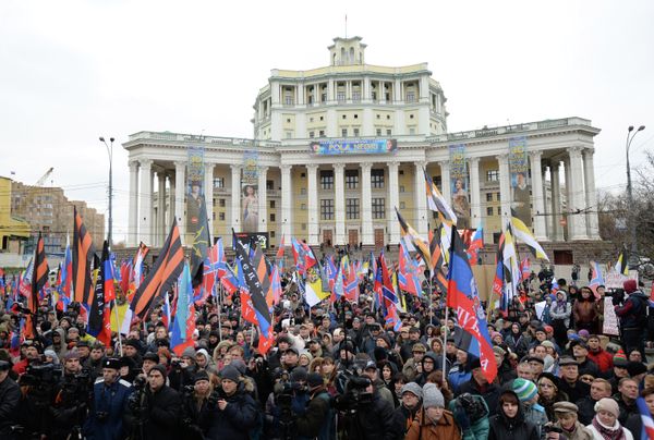 Митинг в поддержку Новороссии Битва за Донбасс III Митинг в поддержку Новороссии Битва за Донбасс III