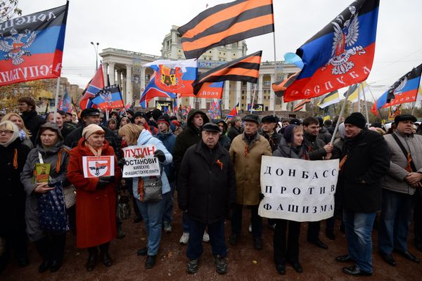 Митинг в поддержку Новороссии Битва за Донбасс III Митинг в поддержку Новороссии Битва за Донбасс III