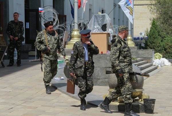 Ситуация в Луганске накануне референдума