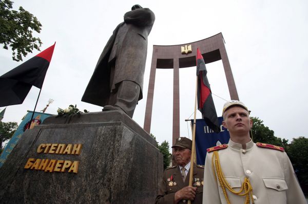 Праздник Героев во Львове Праздник Героев во Львове
