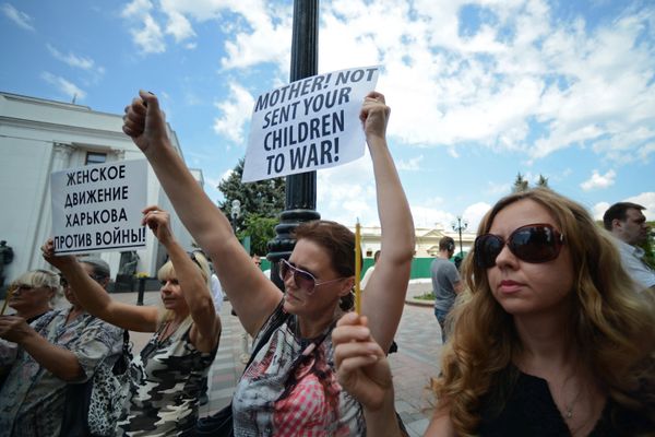 Митинг против войны в Киеве Митинг против войны в Киеве