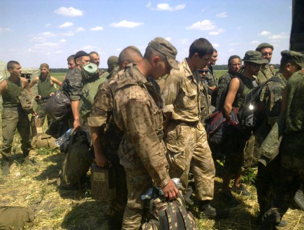 Украинские военные попросили убежища в России