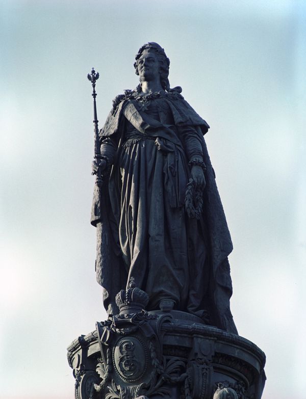 Памятник Екатерине II Памятник Екатерине II