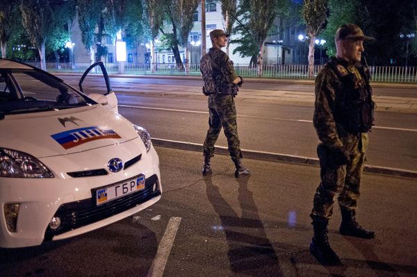 Группа быстрого реагирования народного ополчения в Луганске Группа быстрого реагирования народного ополчения в Луганске