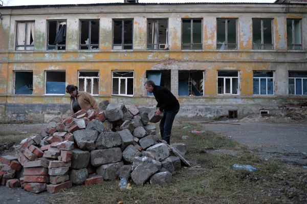 Донецк накануне выборов главы ДНР и депутатов Народного Совета ДНР Донецк накануне выборов главы ДНР и депутатов Народного Совета ДНР