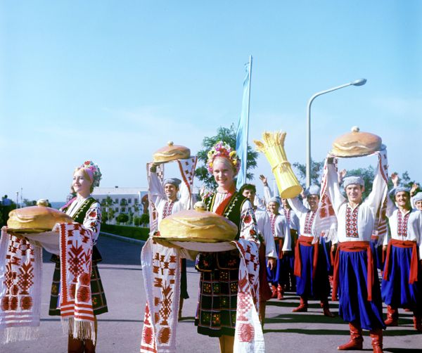 Праздник урожая в Донецке