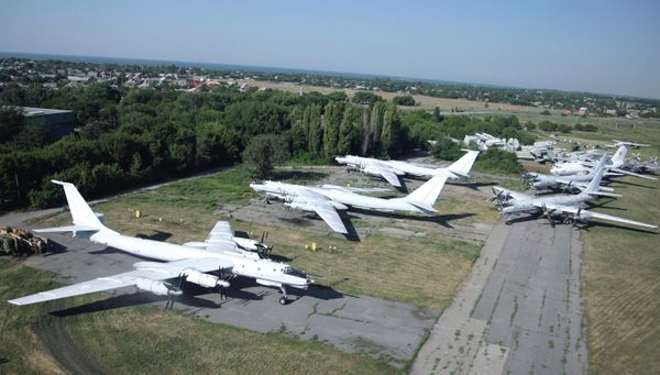 Стратегические бомбардировщикиТу-95 Стратегические бомбардировщикиТу-95