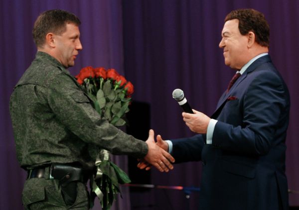 Певец Иосиф Кобзон в Донецке