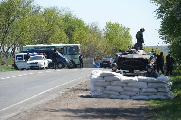 Блокпост украинской армии в окрестностях Славянска