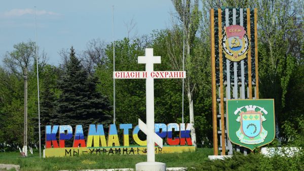 О.Царев доставил гуманитарную помощь в Славянск