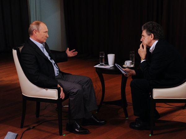 В.Путин дал интервью немецкому телеканалу ARD