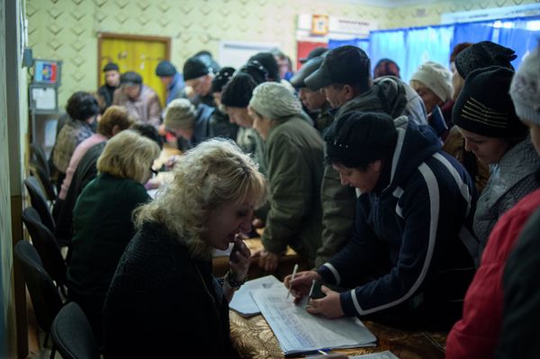 Выборы главы ЛНР и депутатов Народного Совета республики Выборы главы ЛНР и депутатов Народного Совета республики