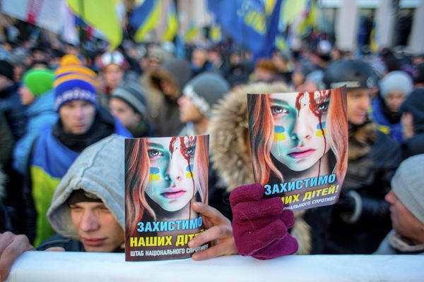 Пикет сторонников евроинтеграции Украины у здания Верховной Рады в Киеве