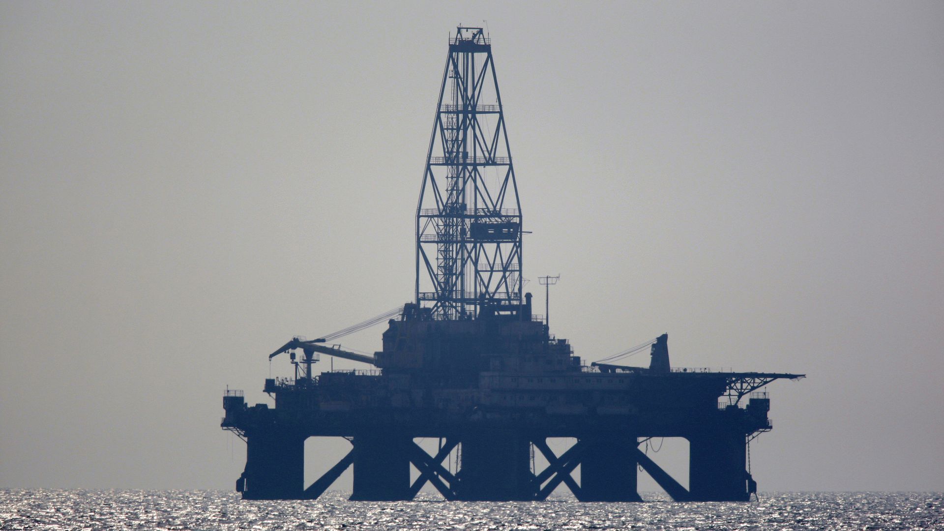 Нефтяная платформа в Каспийском море - РИА Новости, 1920, 23.11.2022